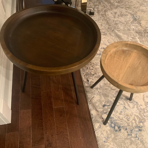 Set of 2 solid mahogany drink side tables - Picture 1 of 1